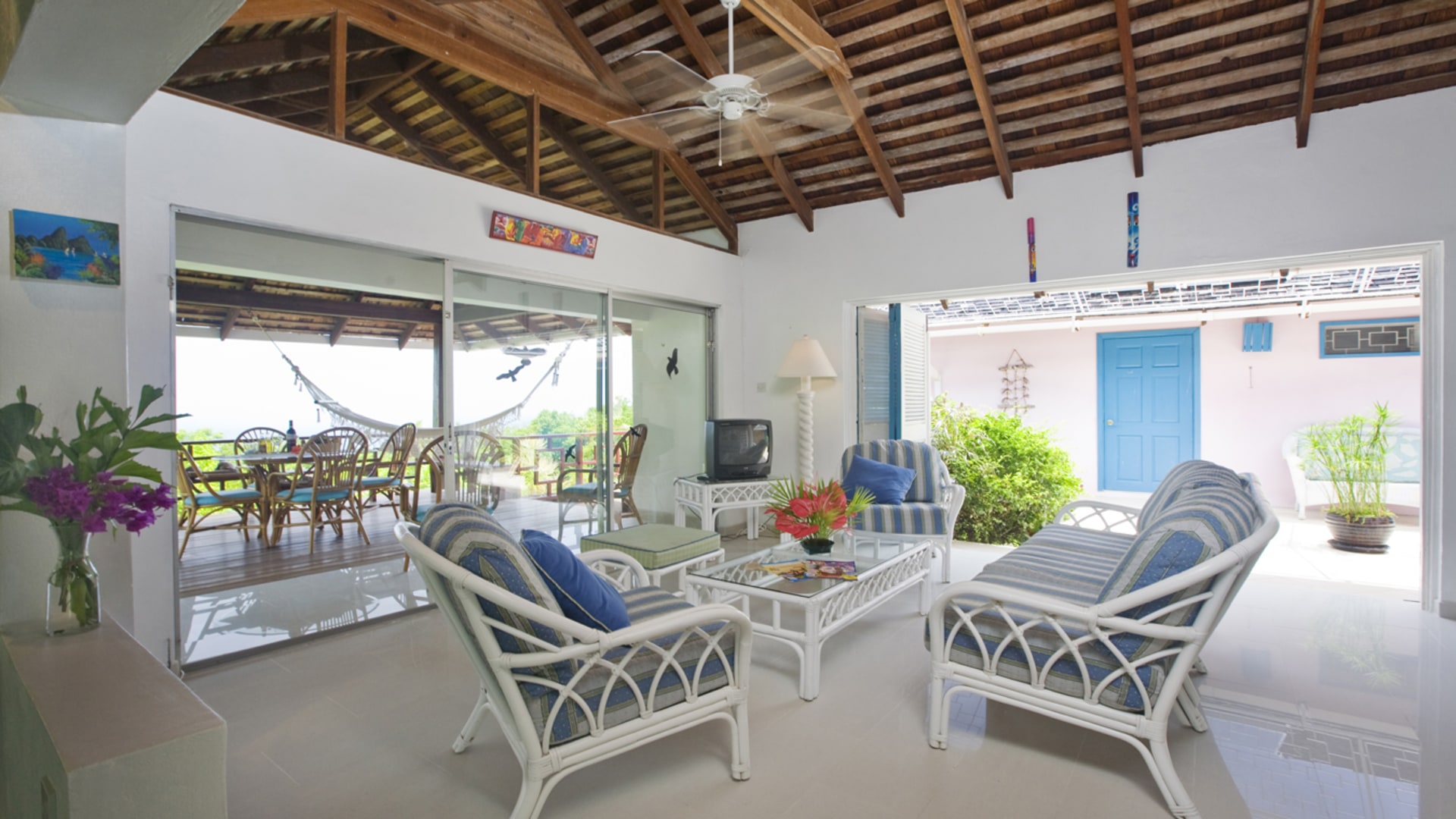 st lucia real estate House For Sale At Saddleback lounge