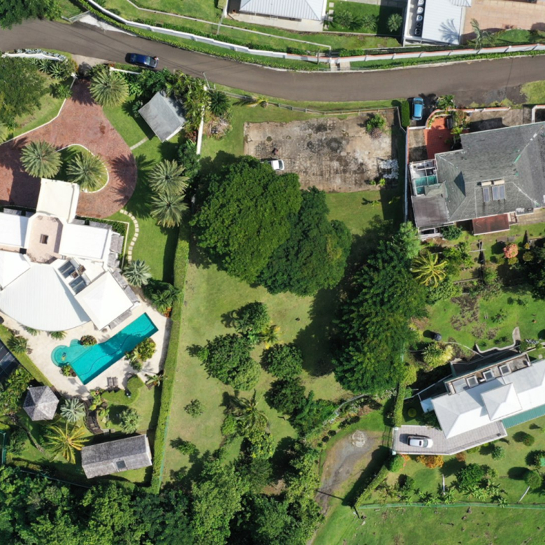 780