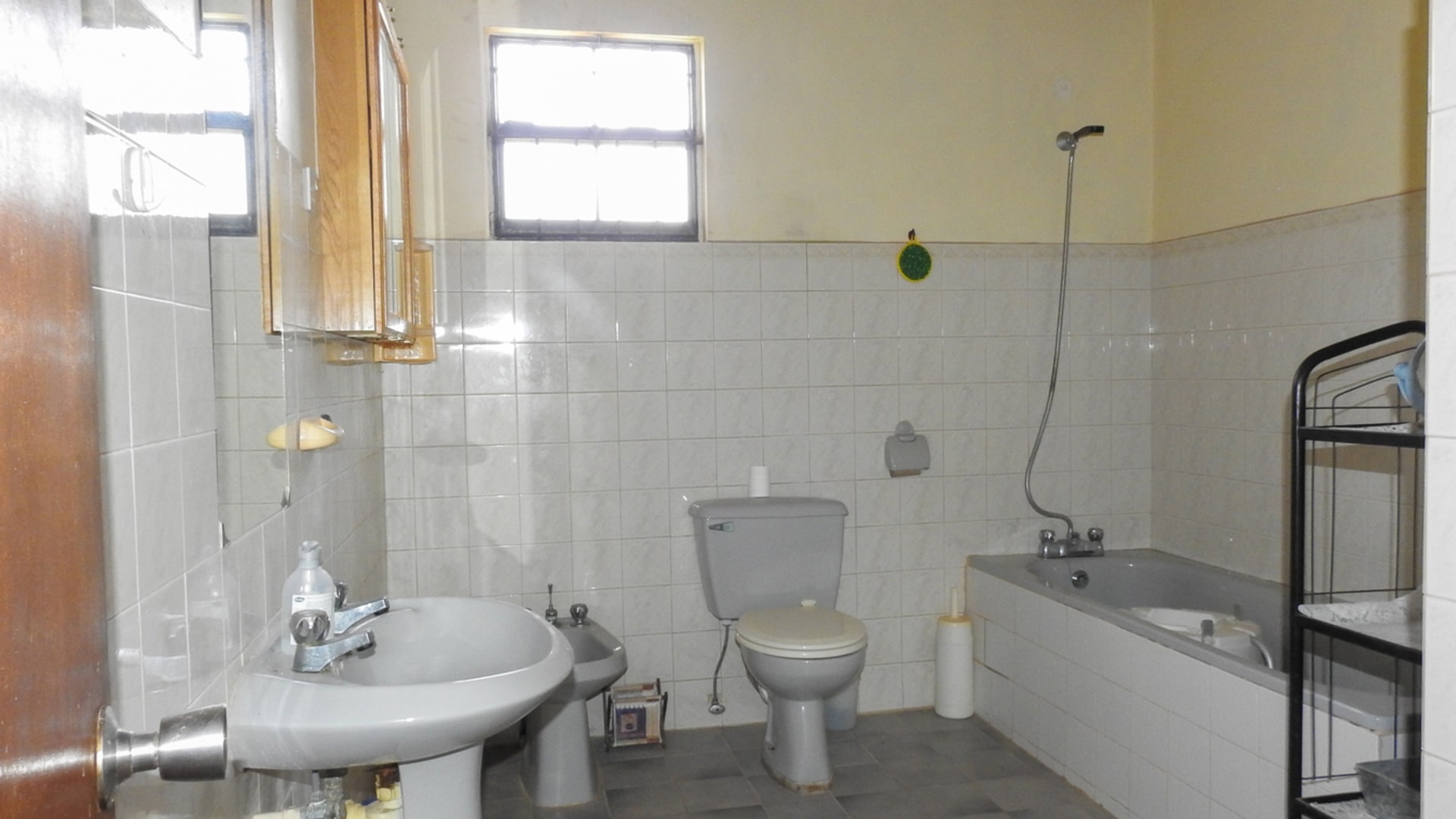 fixer upper for sale at cas en bas gros islet