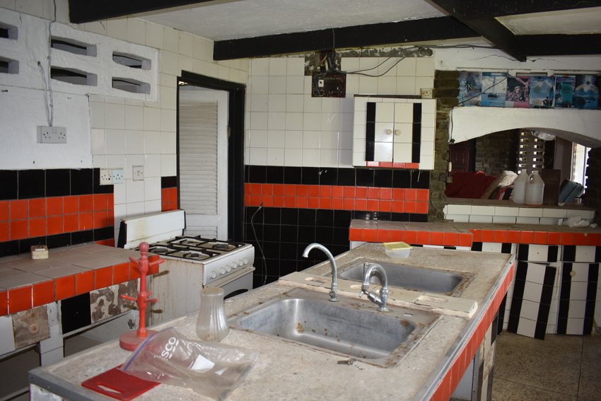 House for sale St lucia laborie Real Estate tub kitchen