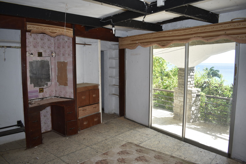 House for sale St lucia laborie Real Estate tub varnadah