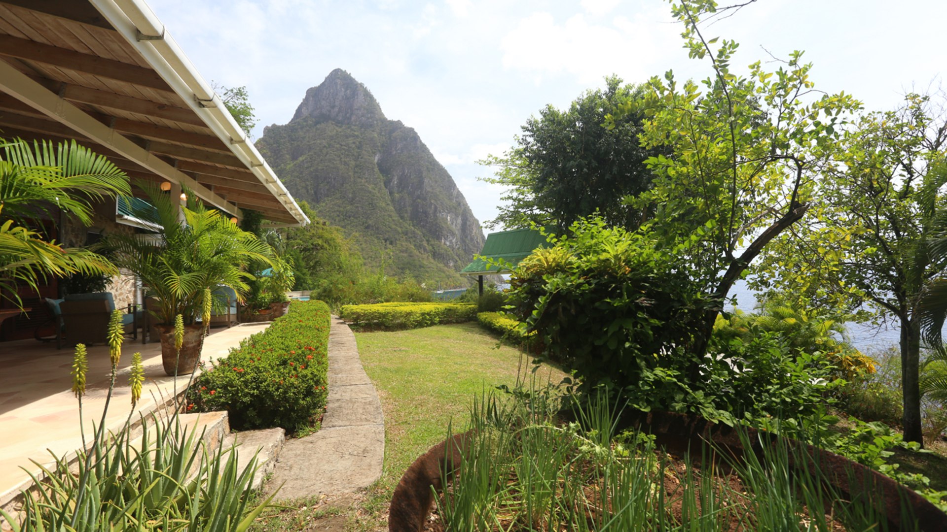 st lucia real estate piton yard