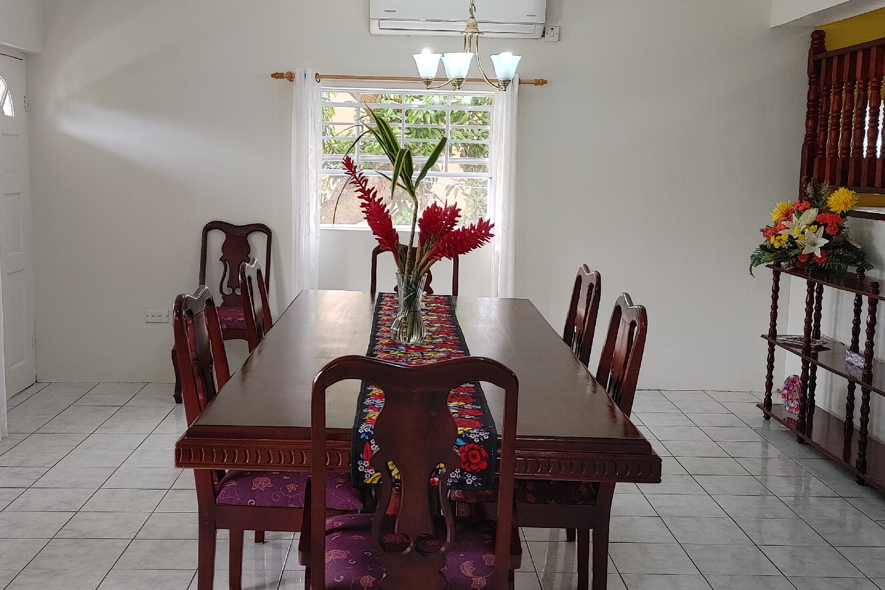 st lucia real estate 3 Bed Caribbean Home For Sale table