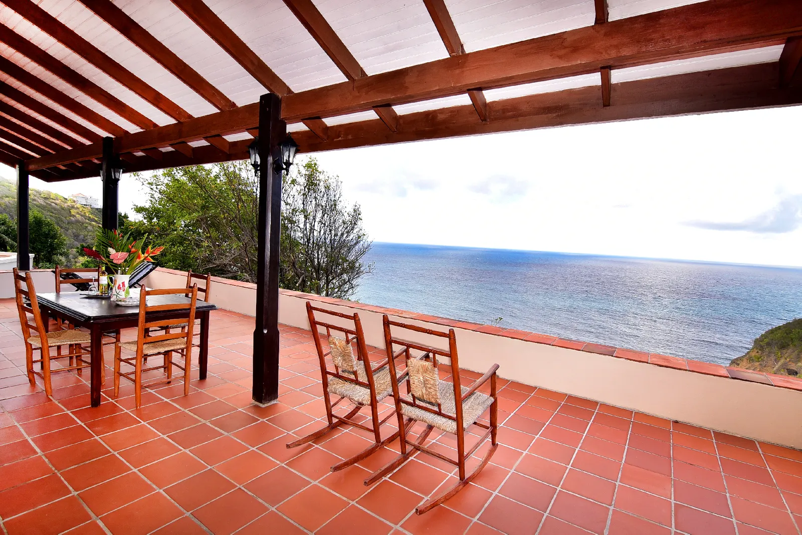 st lucia real estate Cliff Side Family Home for sale sea view