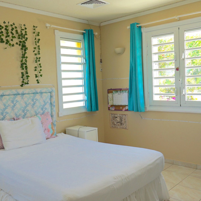 st lucia real estate villa small bed