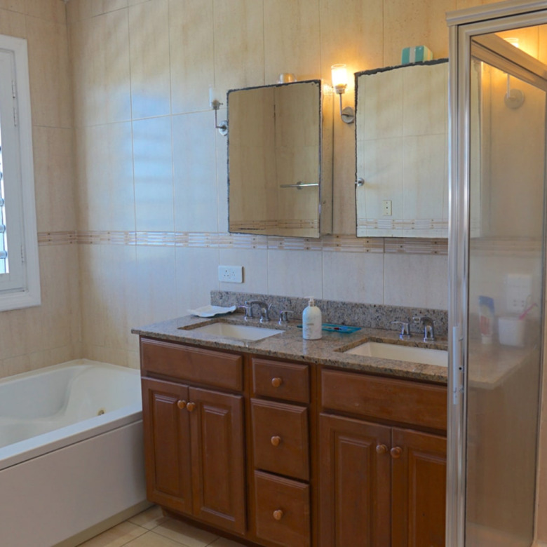 st lucia real estate villa tub