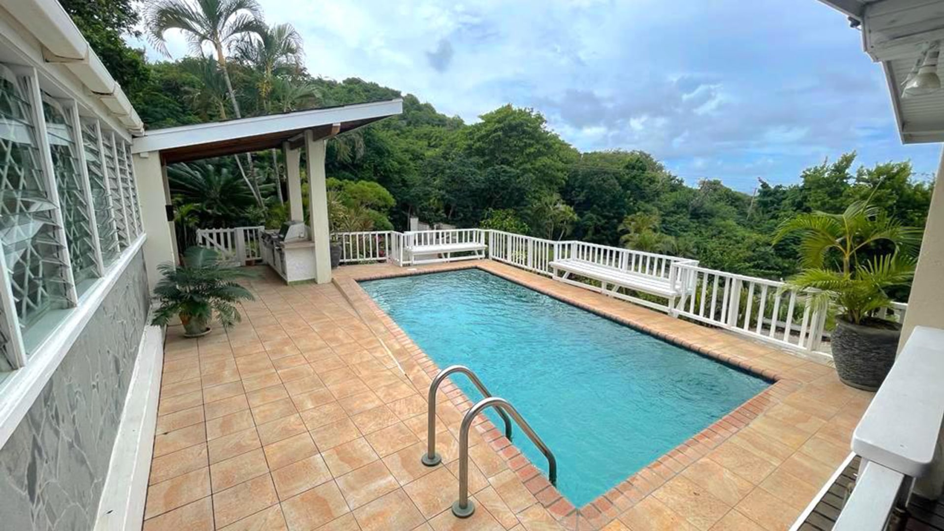 st lucia real estate 3 bedroom Bungalow For Rent at Cap Estate pool big
