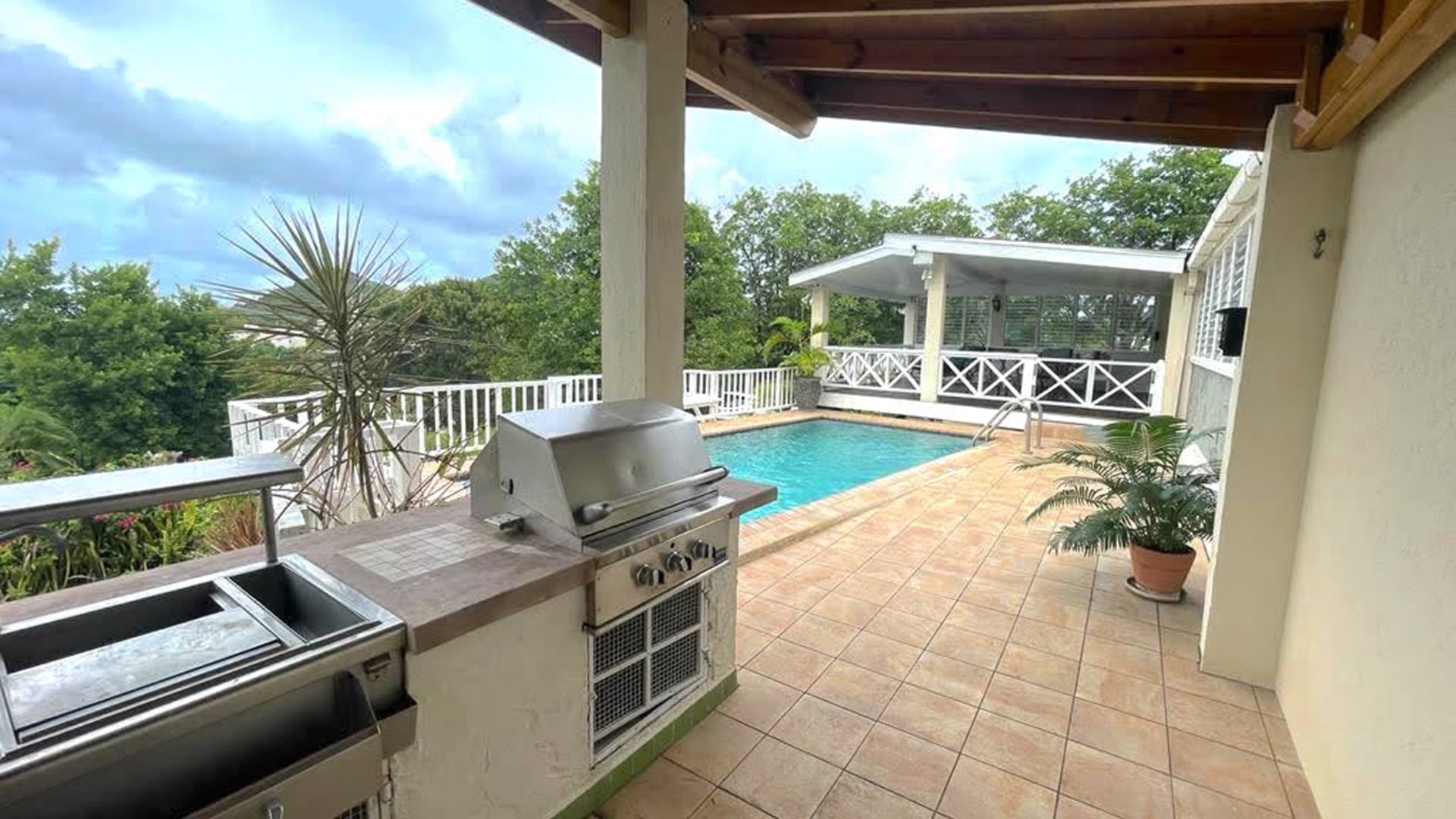 st lucia real estate 3 bedroom Bungalow For Rent at Cap Estate pool