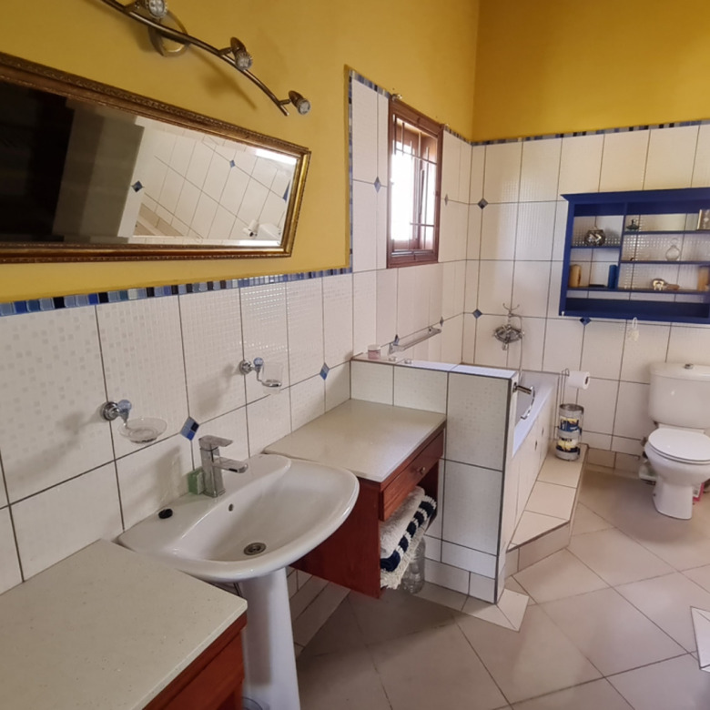 st lucia real estate Private Villa For Rent At Morne Fortune for rent yellow