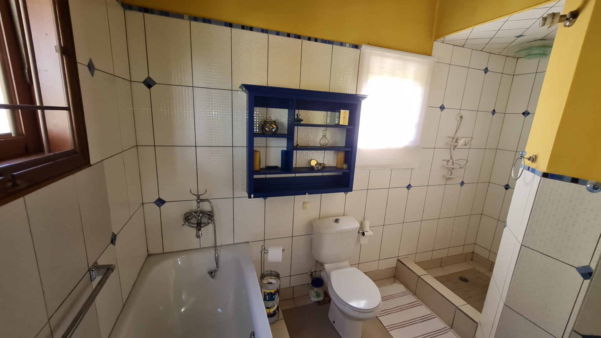 st lucia real estate Private Villa For Rent At Morne Fortune for rent bathroom