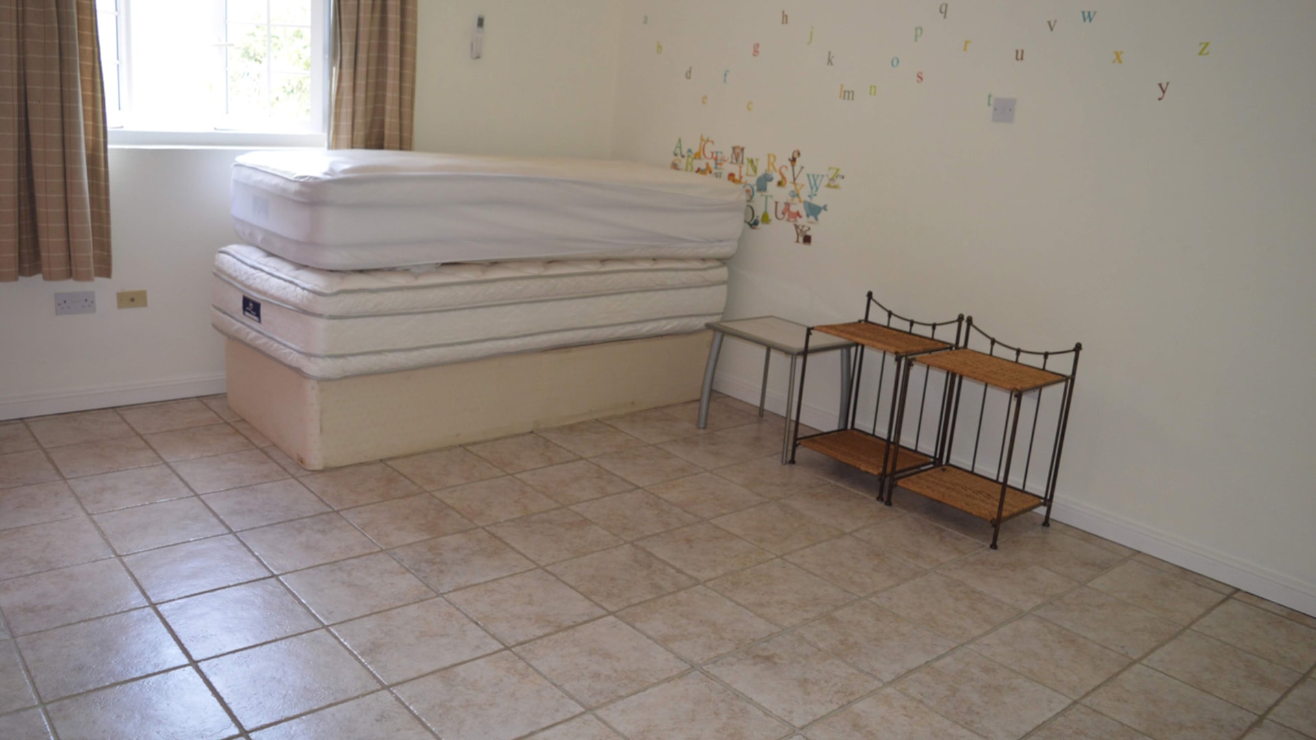 st lucia real estate 3-bed Standalone Trouya Villa for Rent beds
