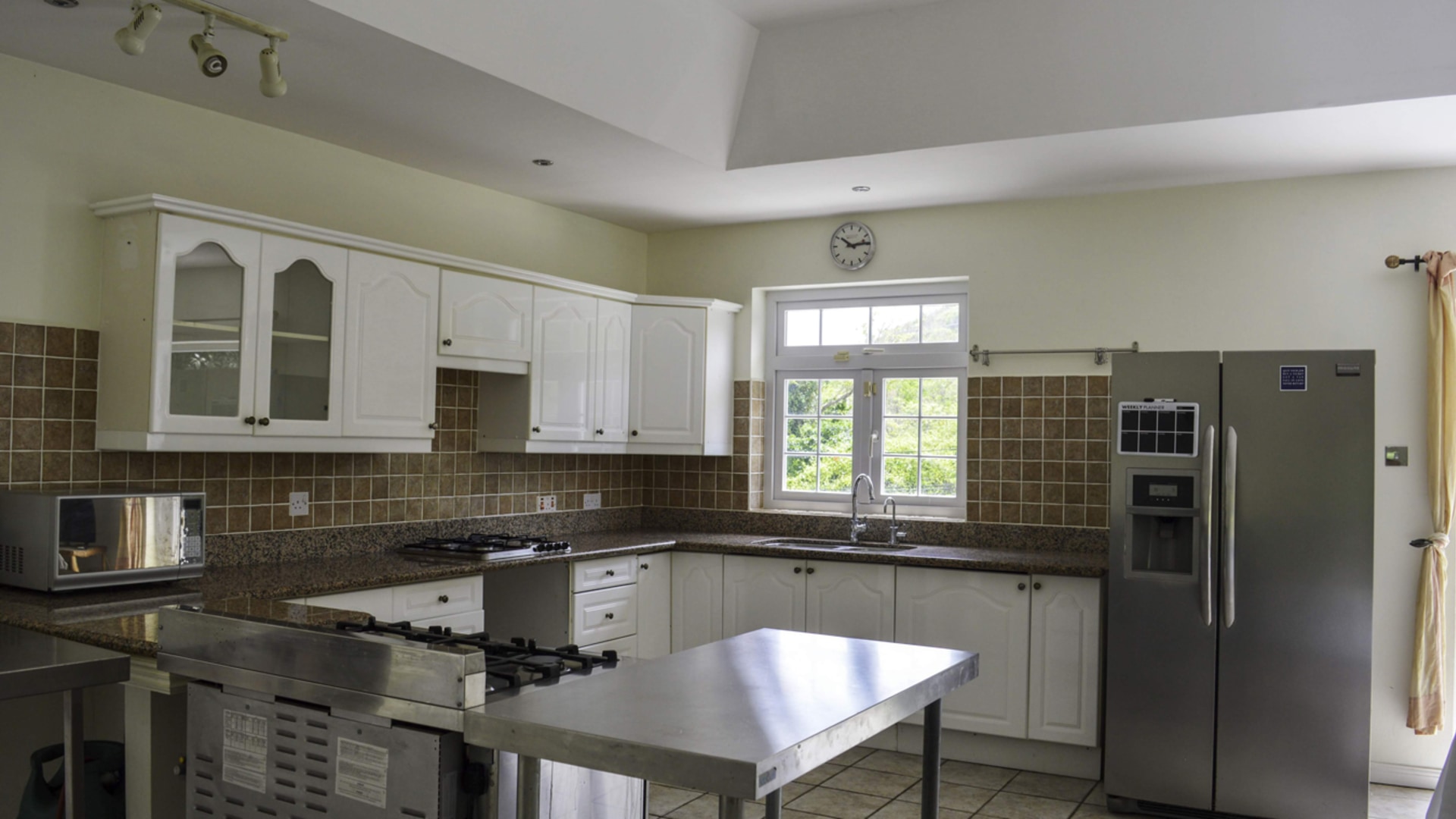 st lucia real estate 3-bed Standalone Trouya Villa for Rent kitchen fridge
