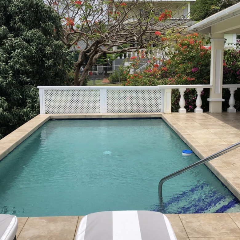 st lucia real estate 3-bed Standalone Trouya Villa for Rent pool