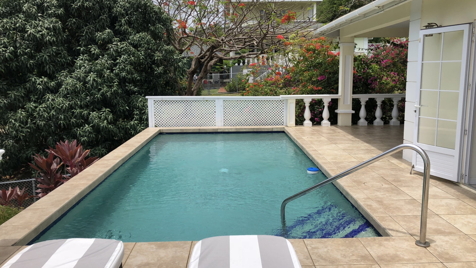st lucia real estate 3-bed Standalone Trouya Villa for Rent pool