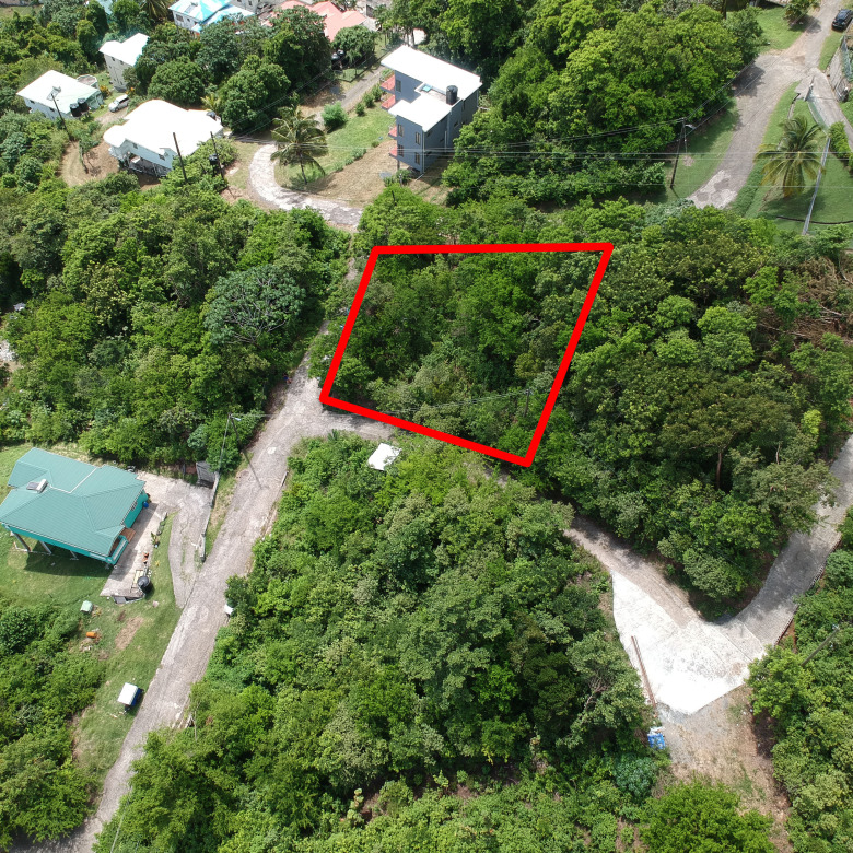 Scenic Seaview Parcel in a Peaceful Environment