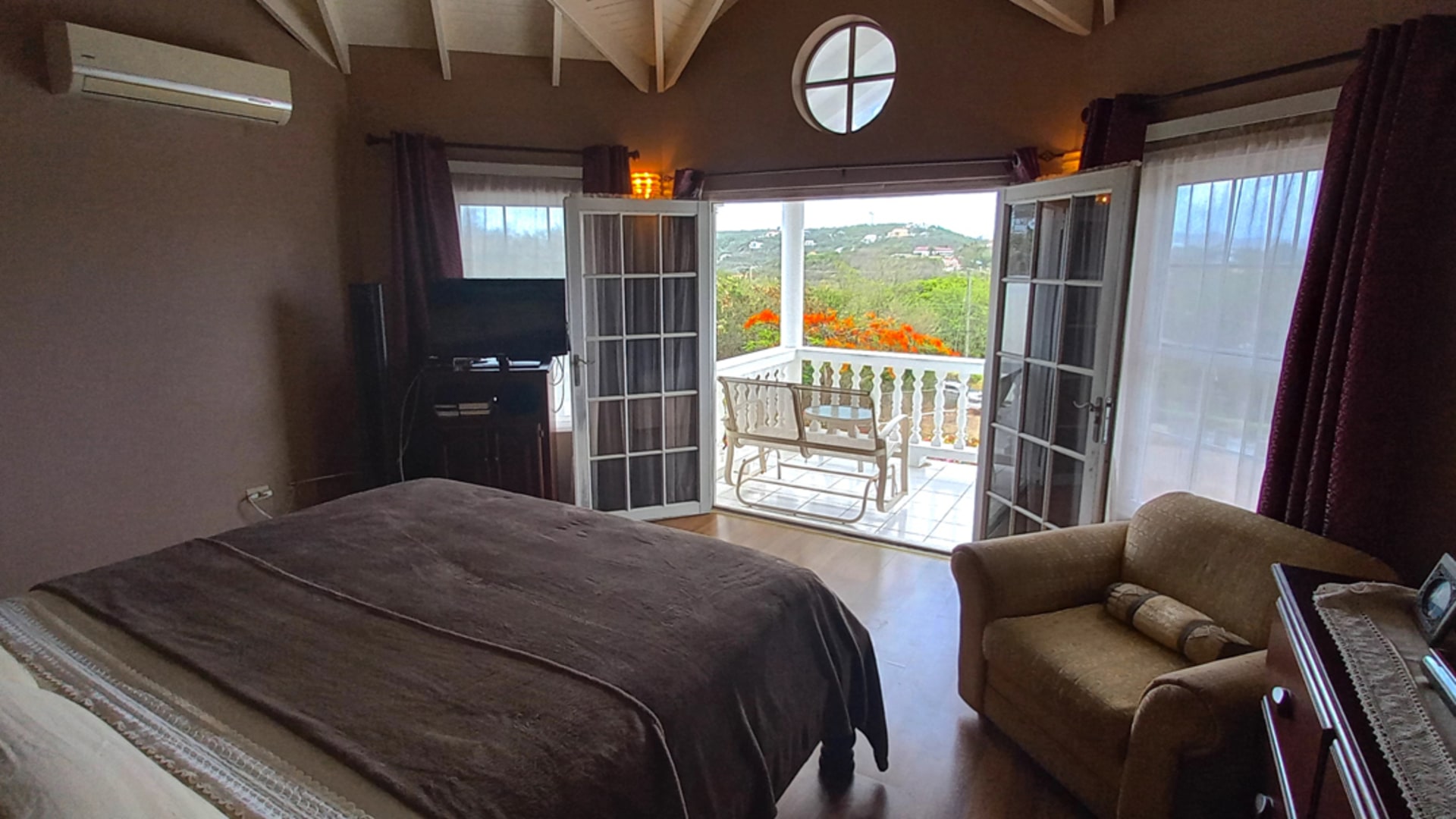 THE VICTORIAN10 St Lucia real estate Victorian Villa at Cap Estate for sale bedroom