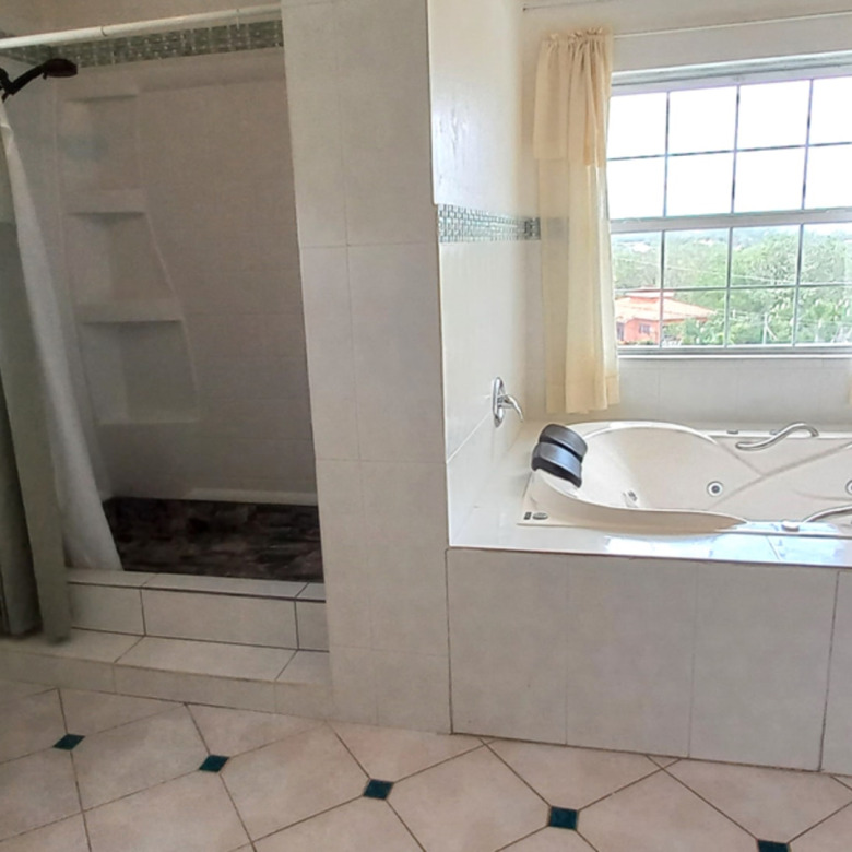 St Lucia real estate Victorian Villa at Cap Estate for sale jaccuzzi