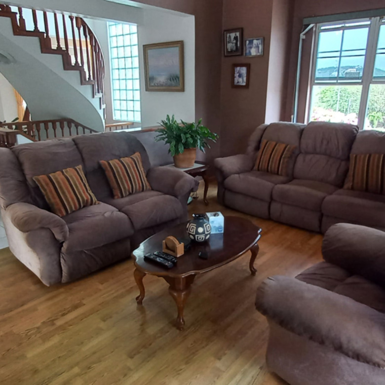 St Lucia real estate Victorian Villa at Cap Estate for sale sofas