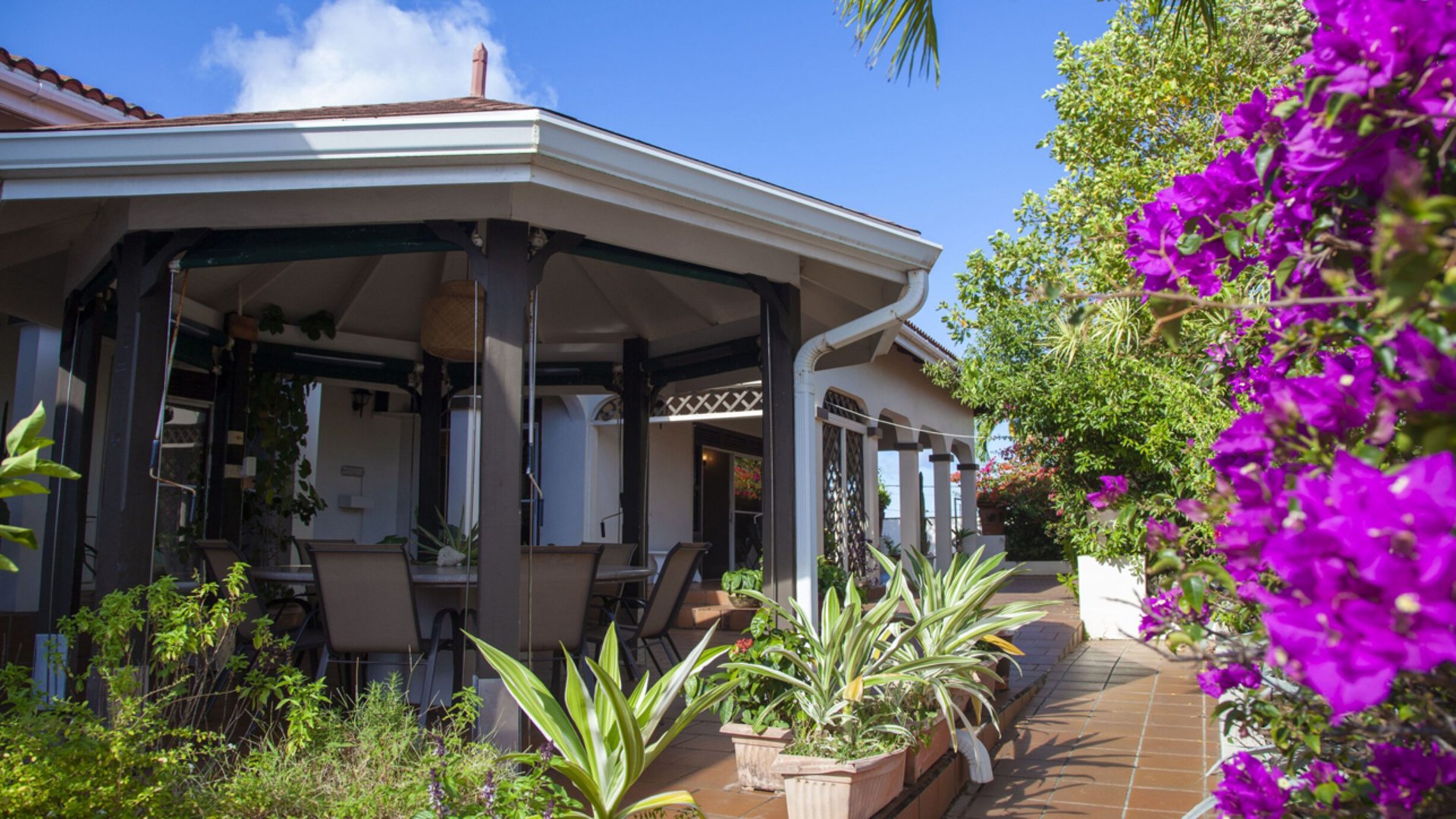 st lucia real estate Ocean View Villa Cap Estate front of house