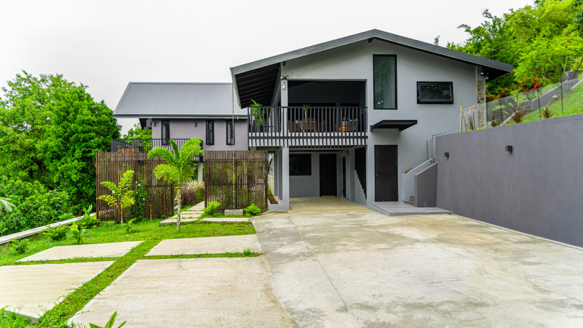 house and land in st lucia entrance