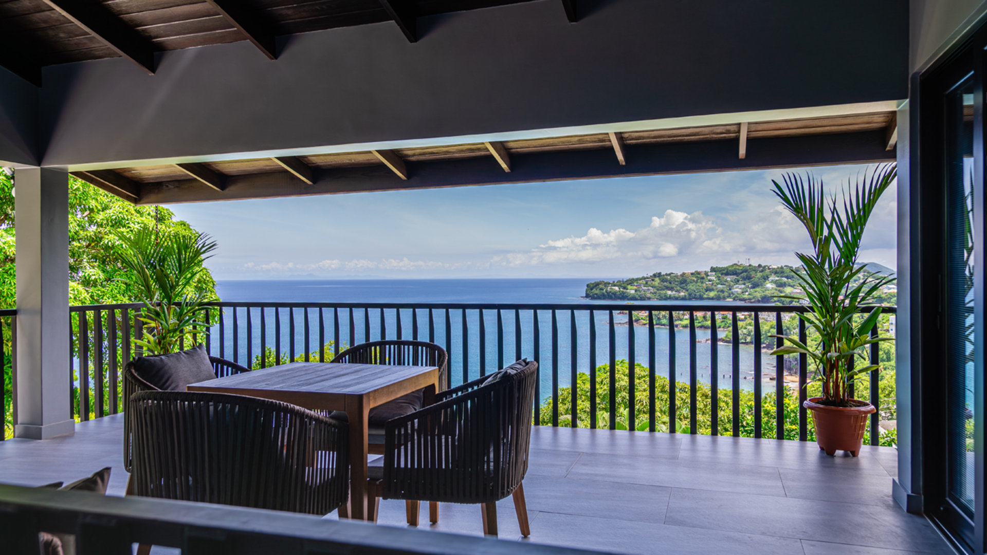 house and land in st lucia rattan