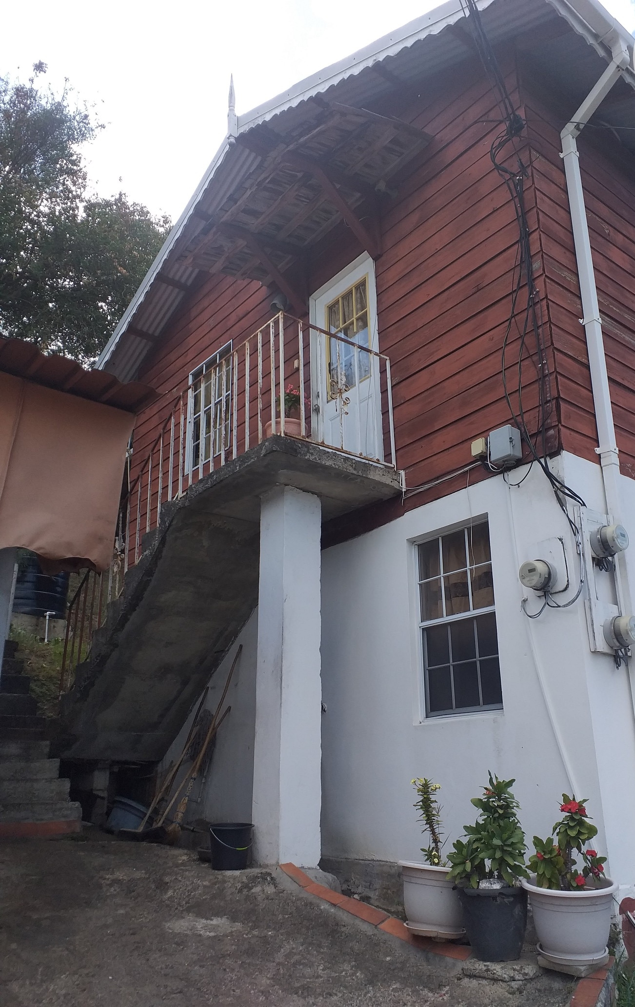 St Lucia real estate House for Sale in Bois D'Orange step