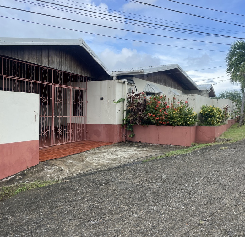 Beausejour st lucia house for sale front of house