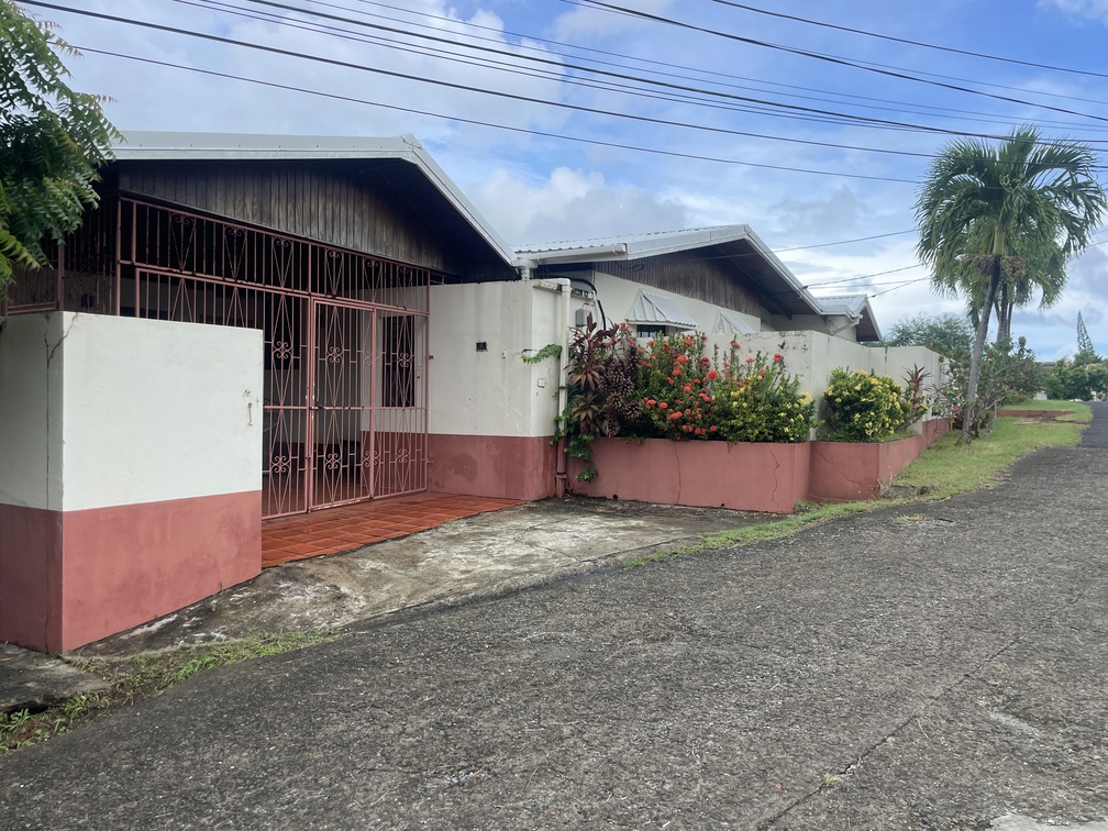 IMG_0544 (1) Beausejour st lucia house for sale front of house