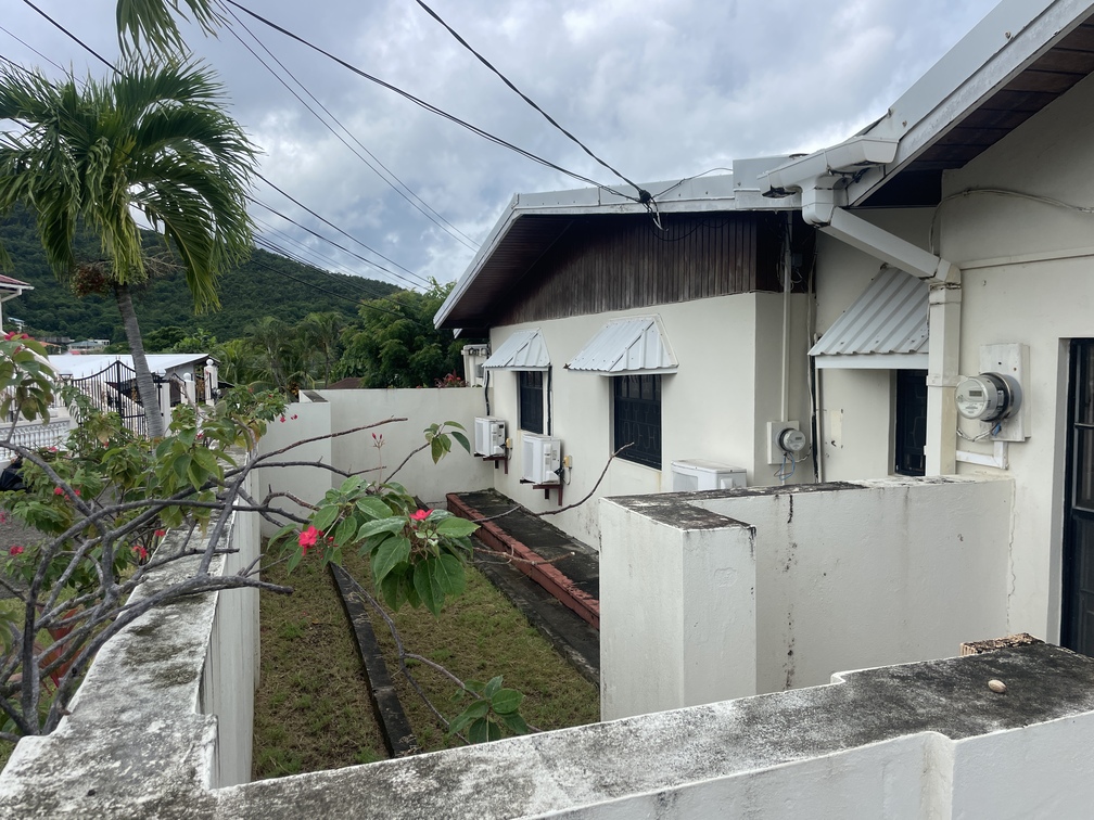 IMG_0547 (1) Beausejour st lucia house for sale outsite