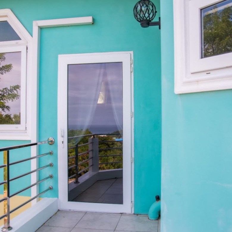 Villa For Rent In Cas En bas