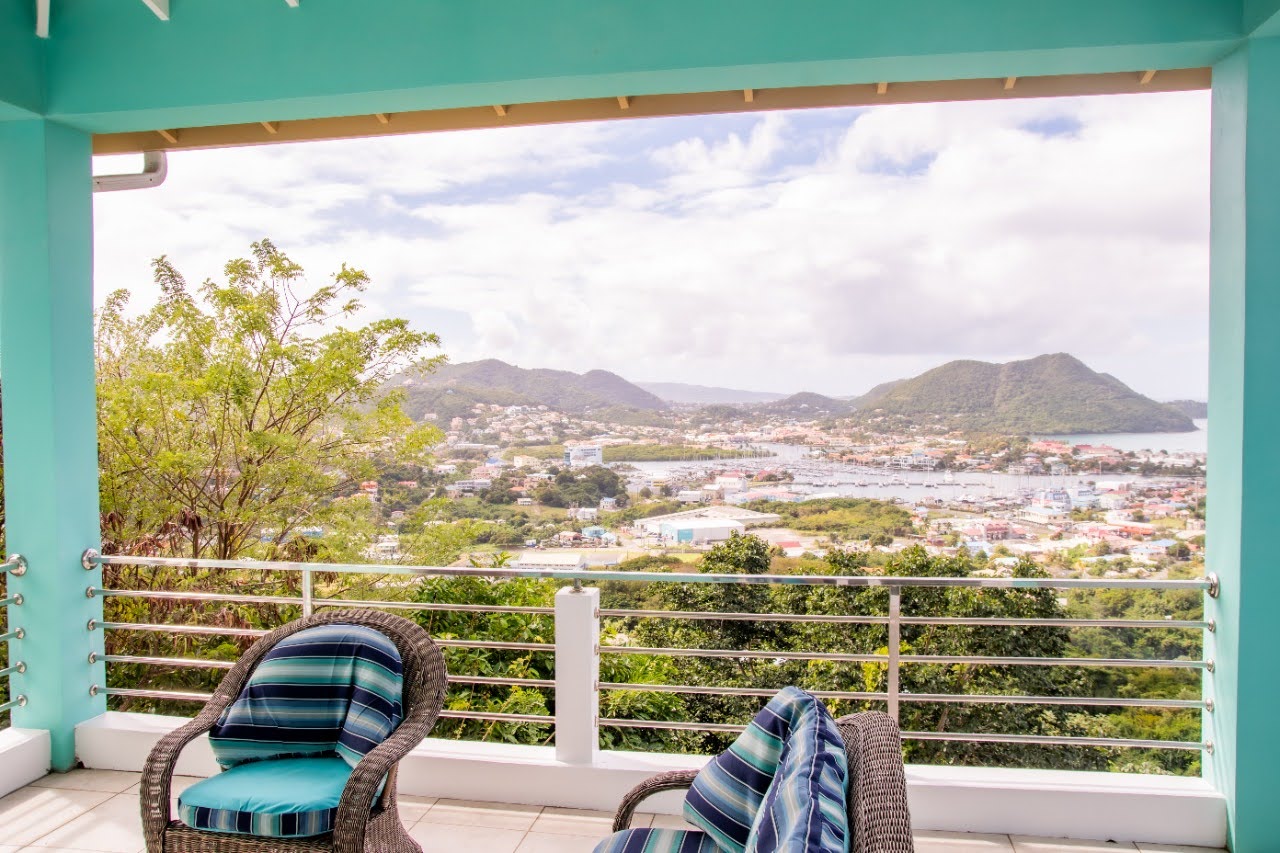 Villa For Rent In Cas En bas