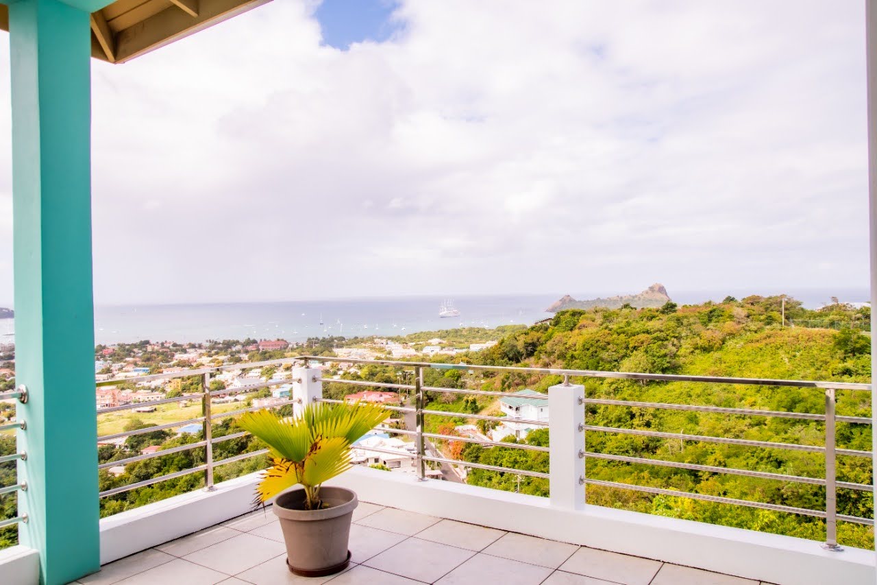 Villa For Rent In Cas En bas