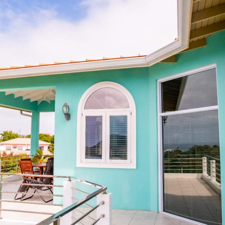 Villa For Rent In Cas En bas