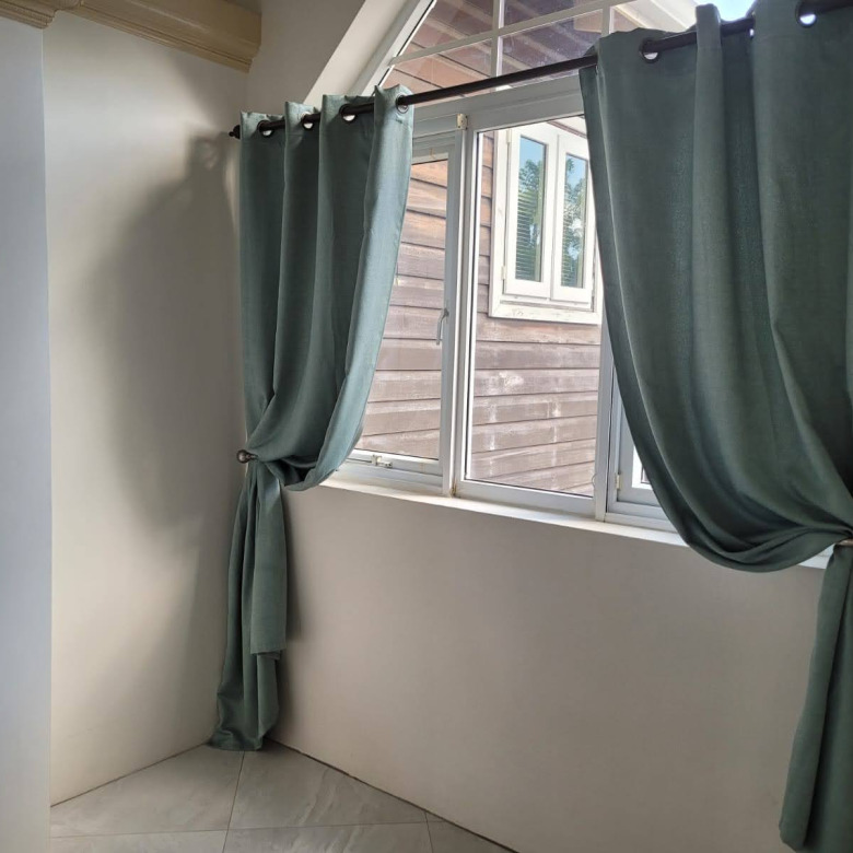 Villa For Rent In Cas En bas