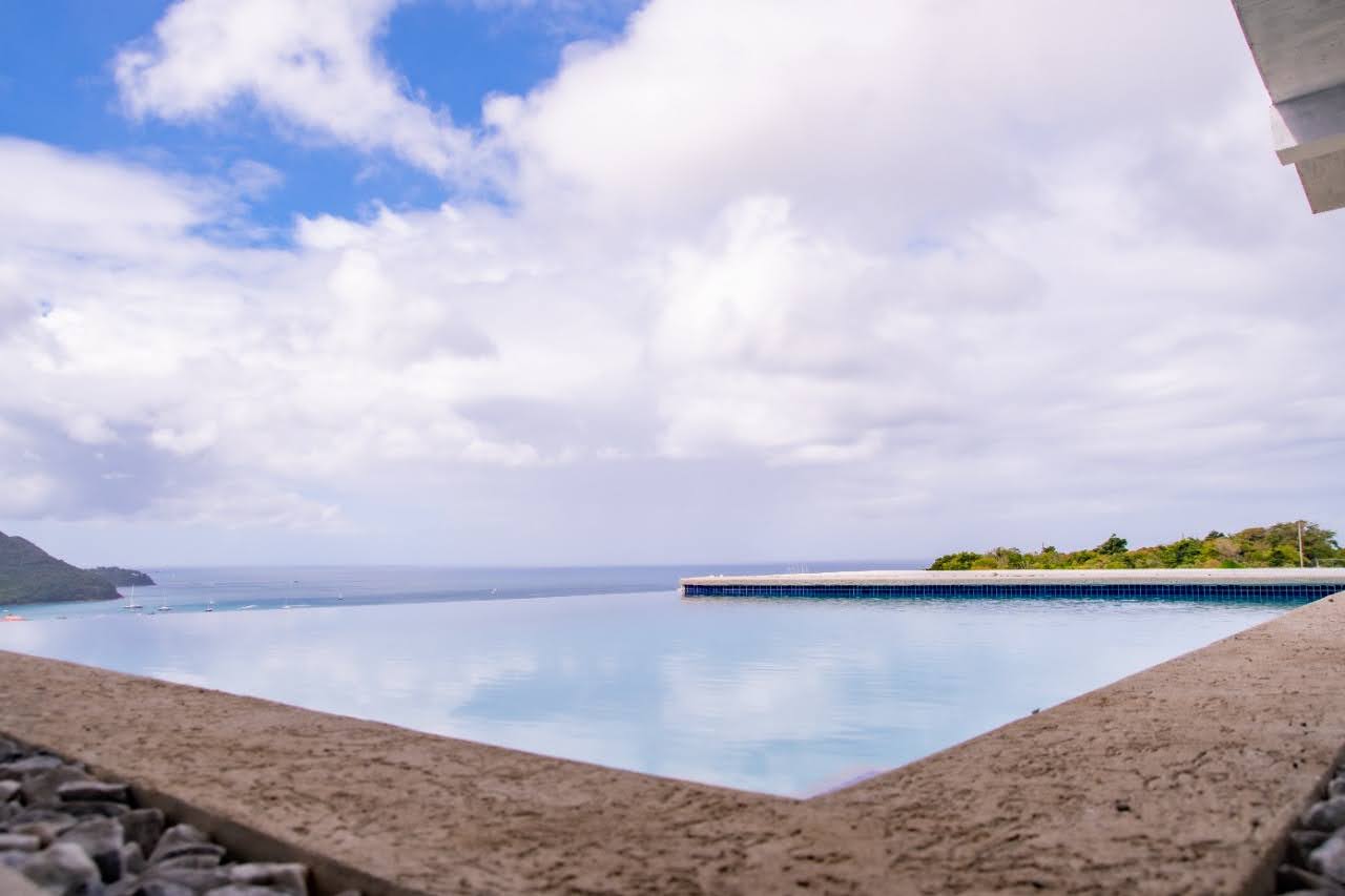 Villa For Rent In Cas En bas