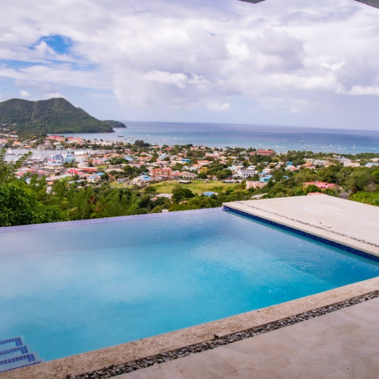Villa For Rent In Cas En bas
