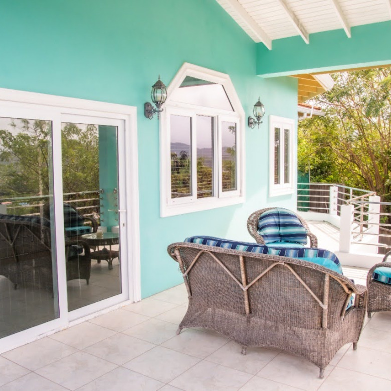 Villa For Rent In Cas En bas