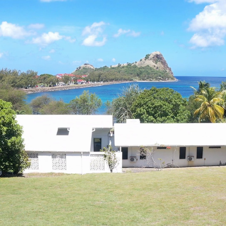 house and land in st lucia double