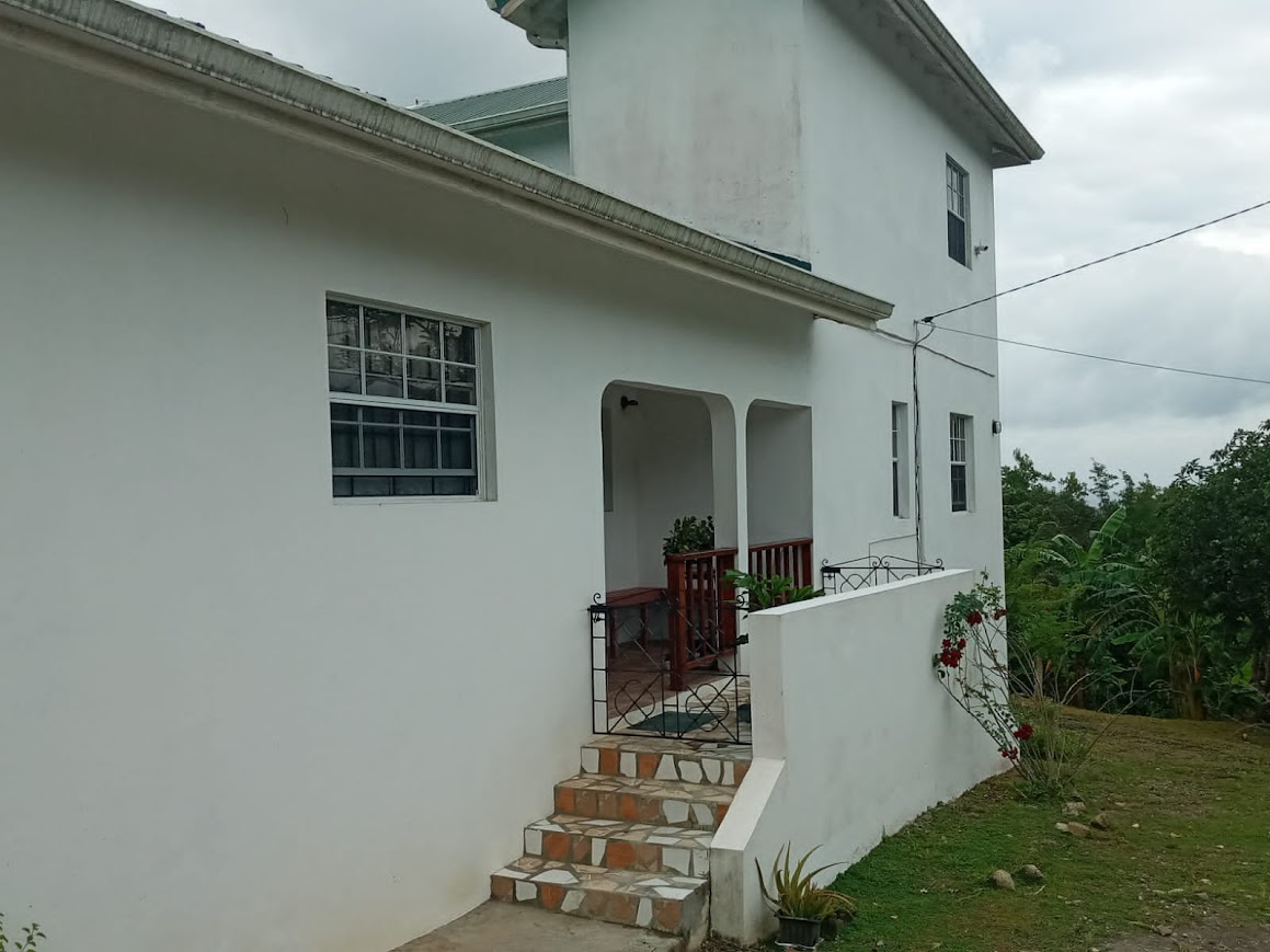House for Sale in Augier