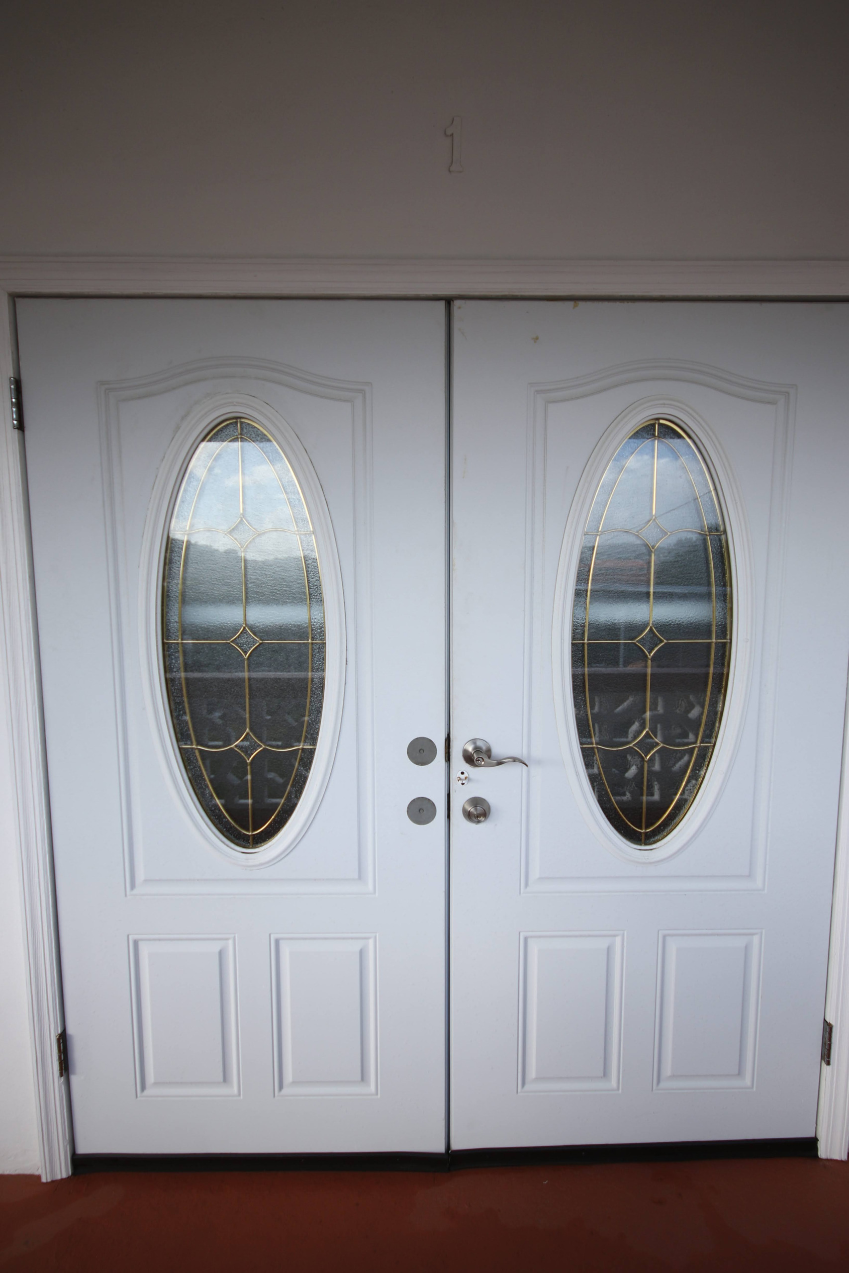 Varonica’s Breathe Easy Rental Apartment