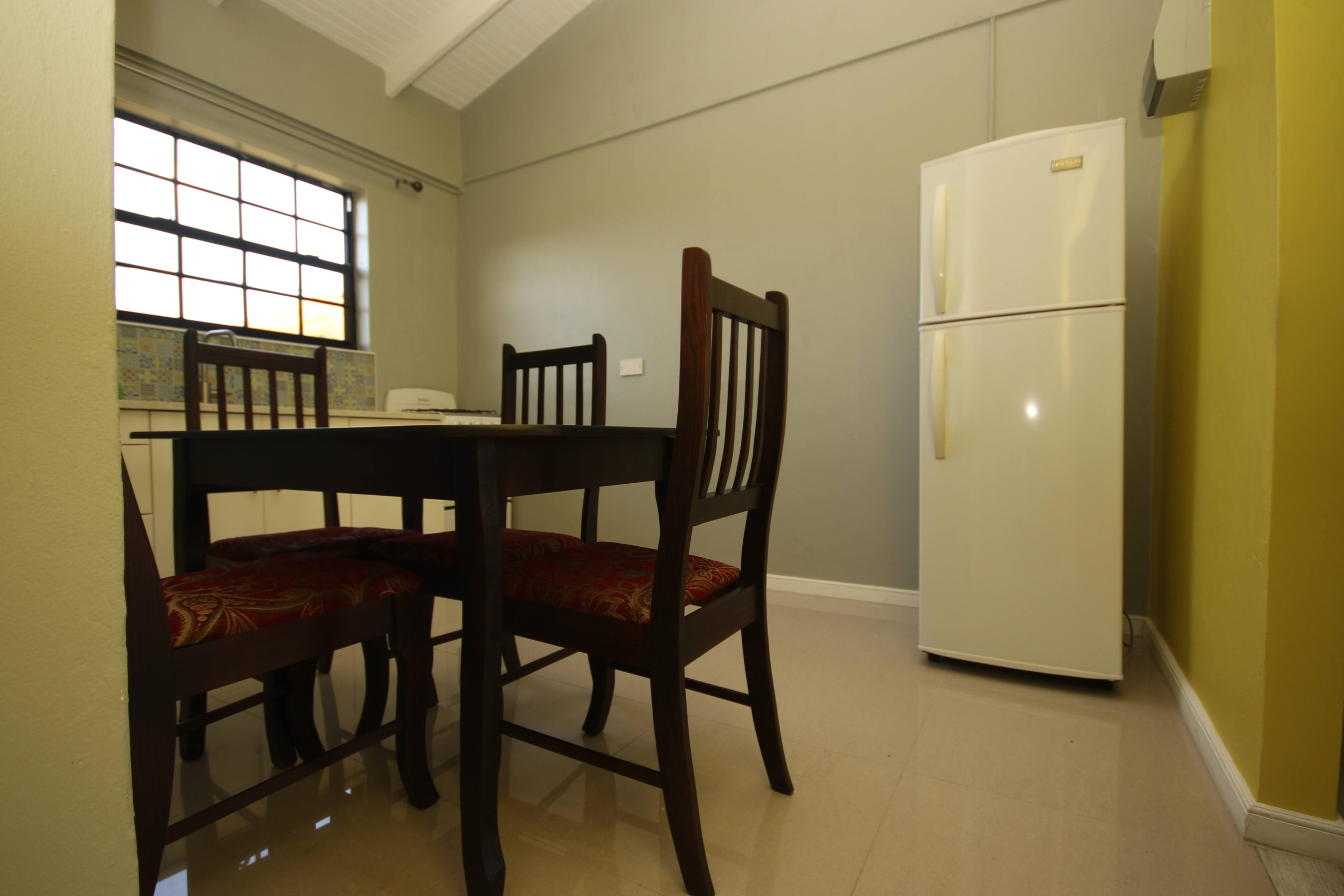Varonica’s Breathe Easy Rental Apartment