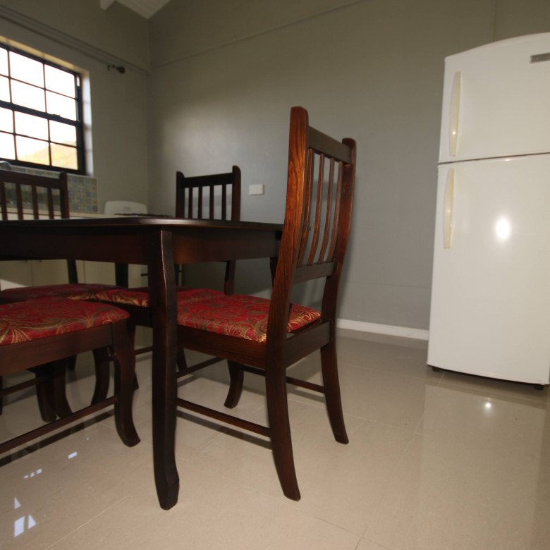 Varonica’s Breathe Easy Rental Apartment
