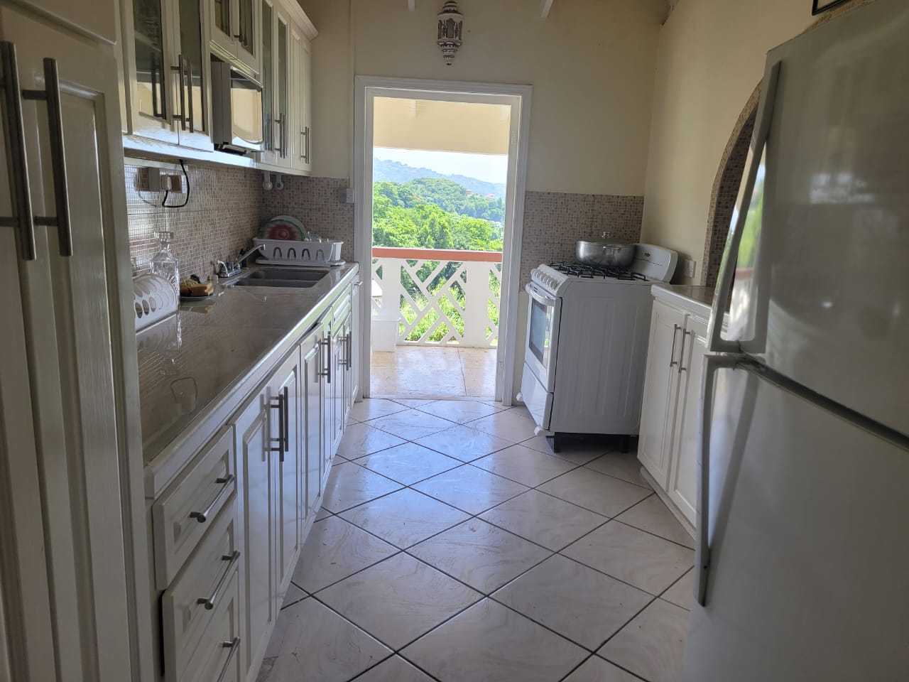 st lucia real estate 3 Bedroom House Close to Gablewoods For Rent kitchen door