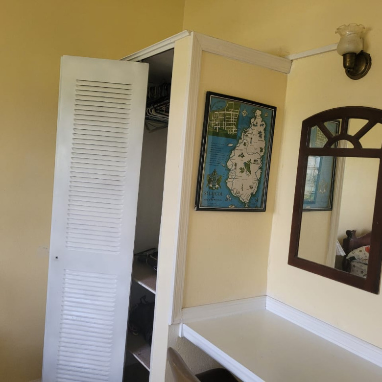 st lucia real estate 3 Bedroom House Close to Gablewoods For Rent mirror