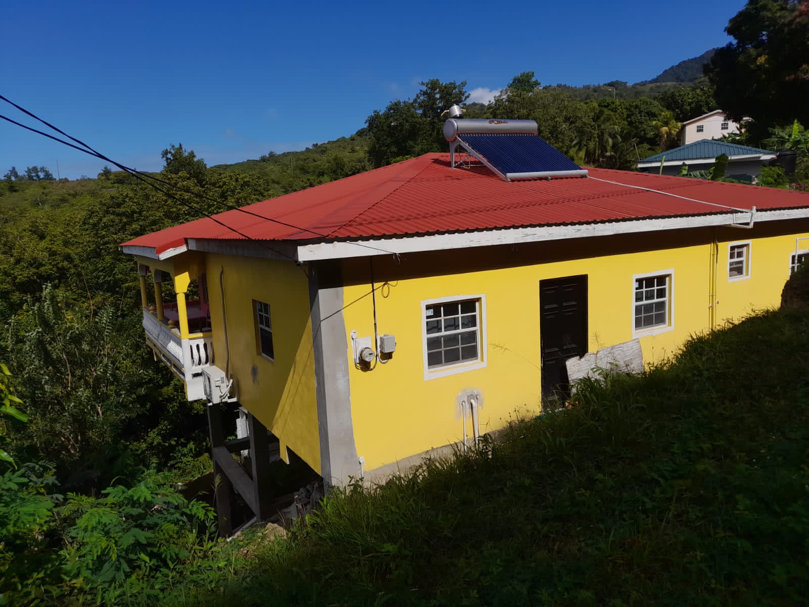 Floral Villa For Sale in Canaries