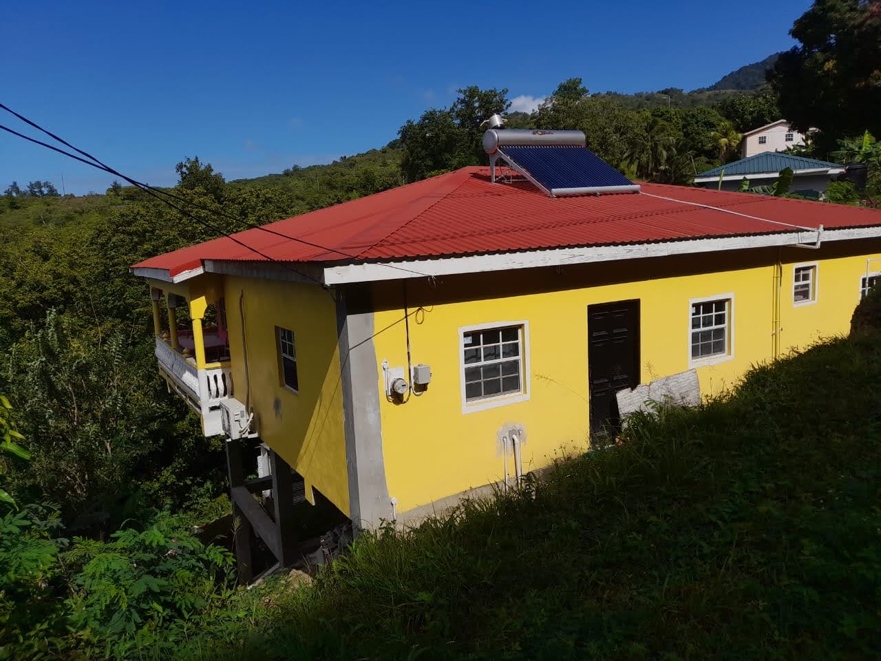 Floral Villa For Sale in Canaries