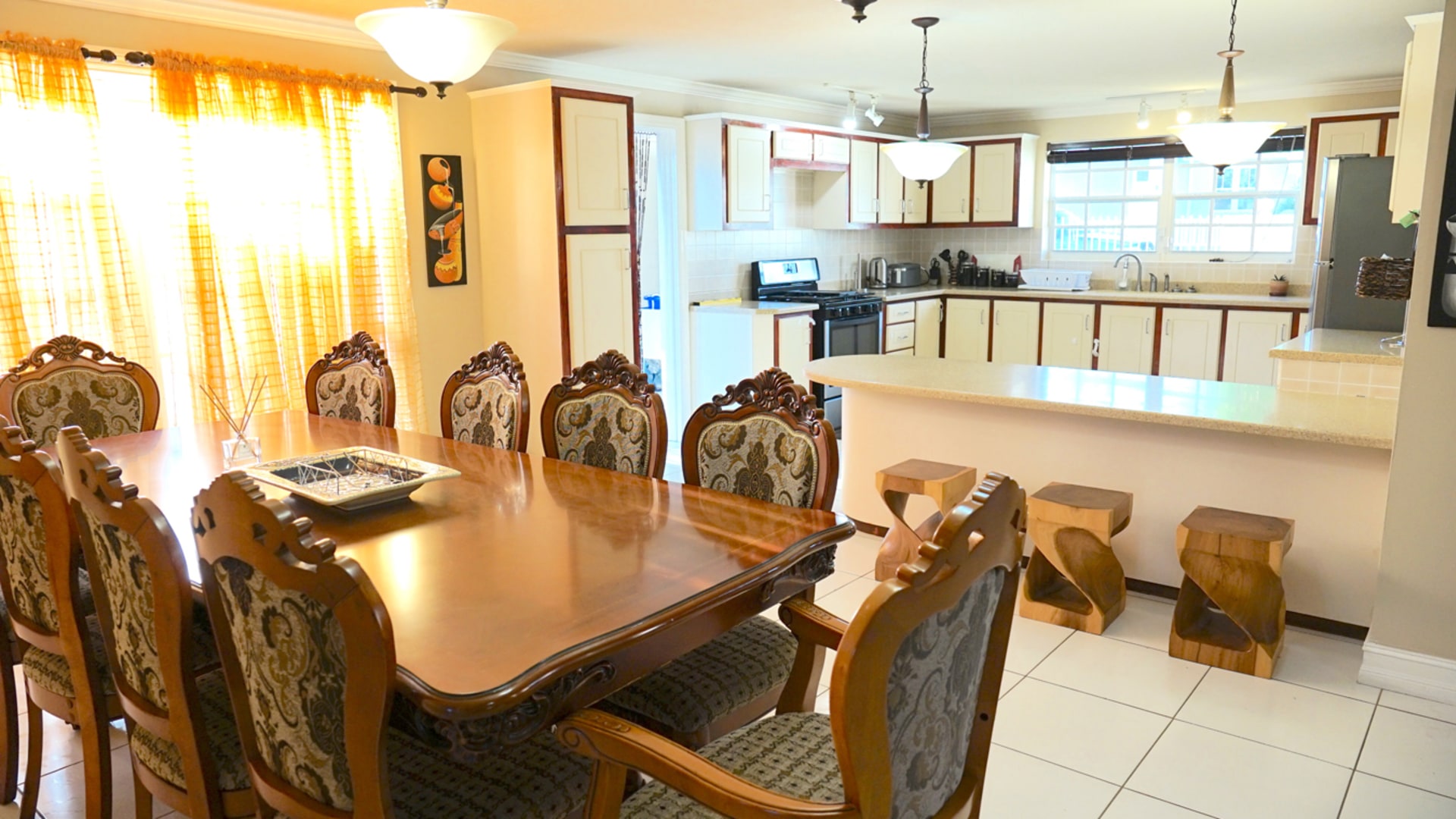 St lucia real estate ARONVALE STANDALONE HOME rental table