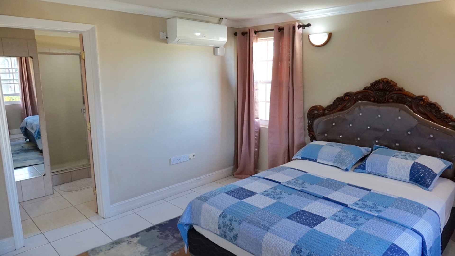 St lucia real estate ARONVALE STANDALONE HOME rental mirror