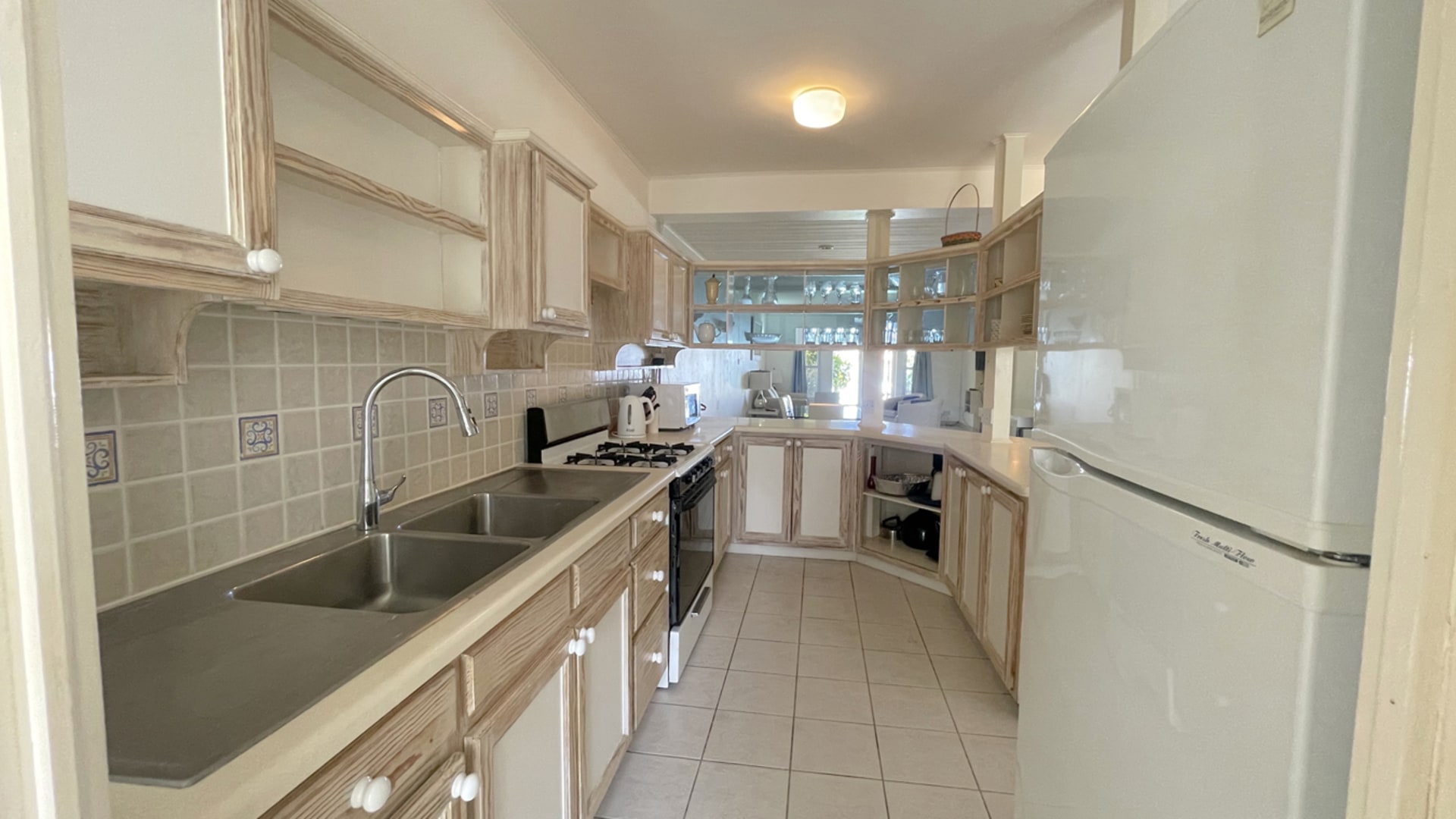Bayview Townhouse For Sale in Rodney Bay St Lucia real estate kitchen