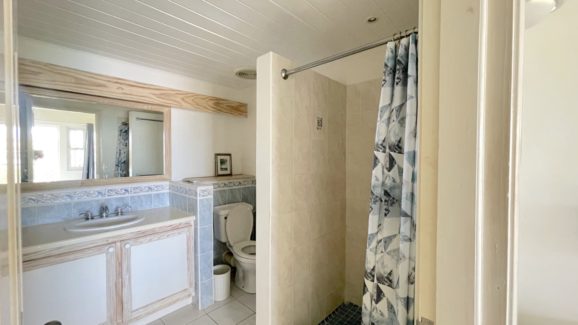 Bayview Townhouse For Sale in Rodney Bay St Lucia caribbean